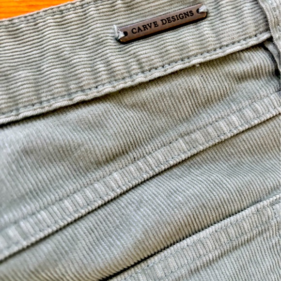 Carve Designs Oahu Butter 4 in. shorts - Olive - Picture 4 of 8